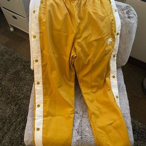 NIKE STREET PANT JOGGERS | SZ SMALL